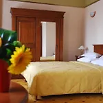 Crama Haiducilor Pensión 4*