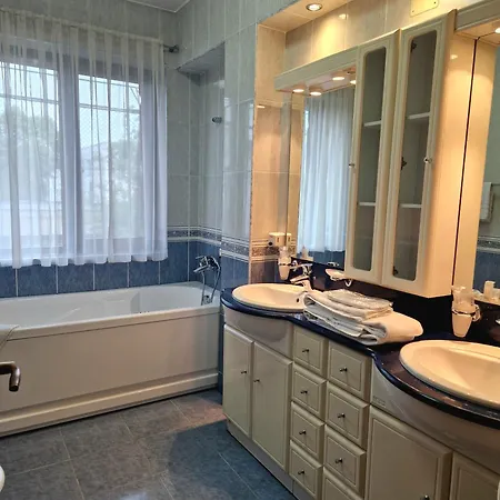 Crama Haiducilor Gasthof