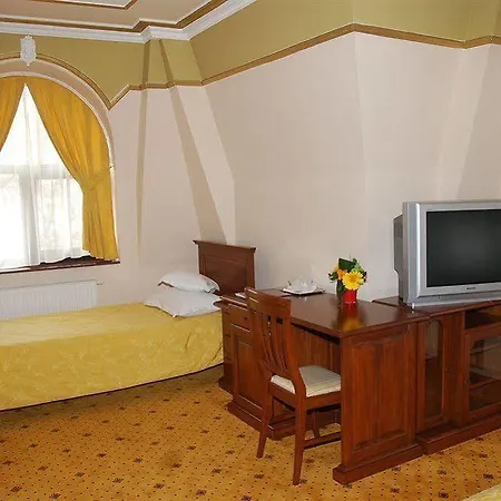 Πανσιόν Crama Haiducilor 4*