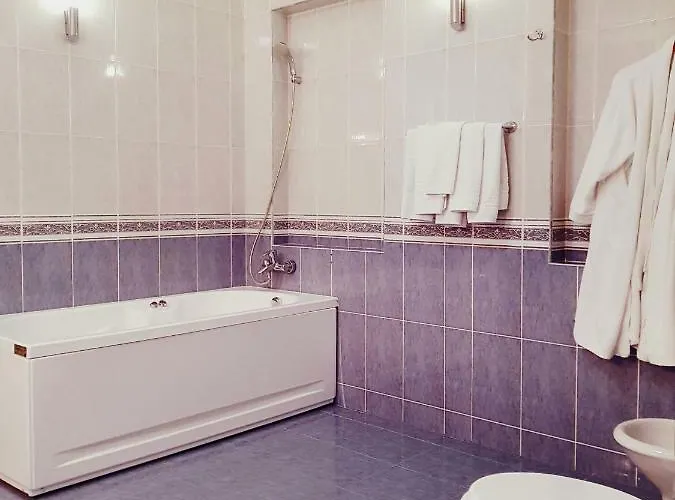 Crama Haiducilor Pensión 4*